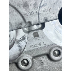 Cylinder Head RIGHT A1770100905 + Rocker Cover A1770165500 Mercedes-Benz G63 ,E63 AMG