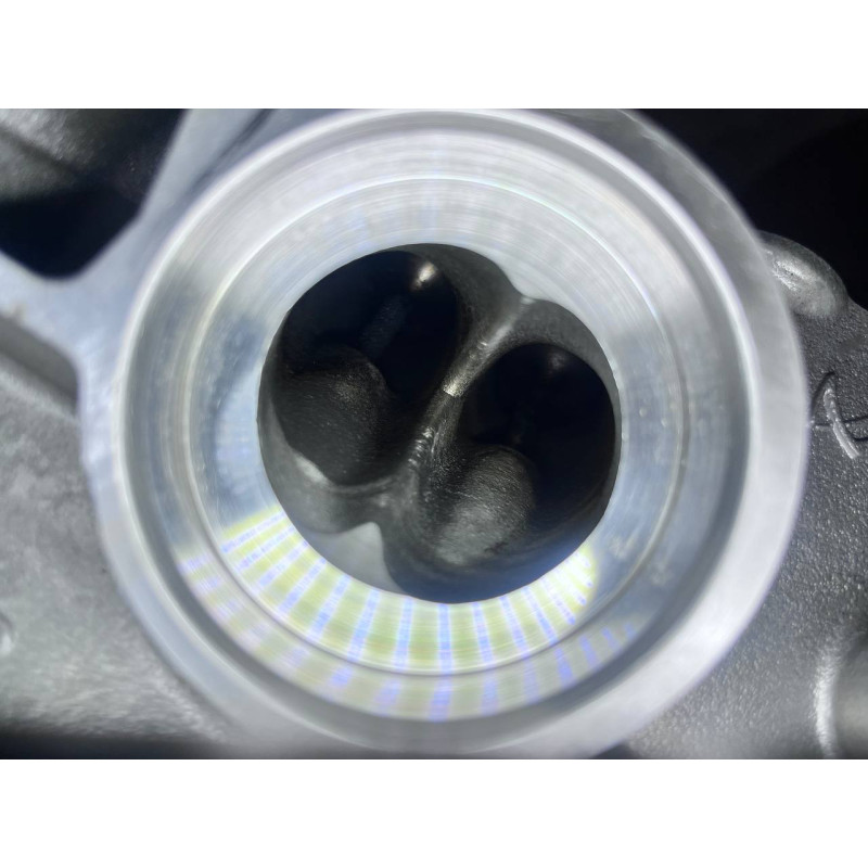 USED* Cylinder Head LEFT A1770102703 + Rocker Cover A1770107800 Mercedes-Benz G63 ,E63 AMG