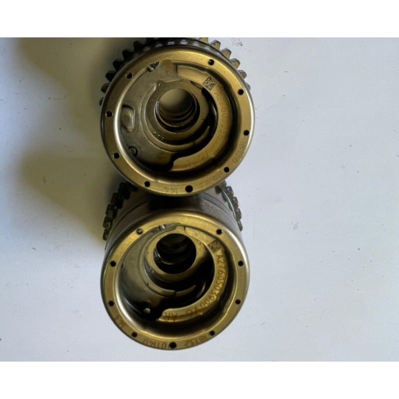 USED* Engine Timing Camshaft Adjuster A2760503900