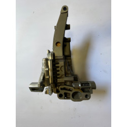 USED* Mercedes Oil Pump A2761810012