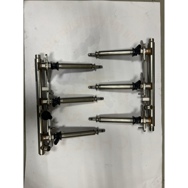 MERCEDES FUEL INJECTOR  A2560700188