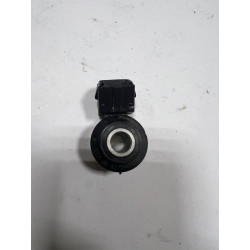 USED* KNOCK SENSOR A2709050900