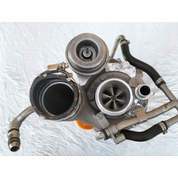 Turbocharger RIGHT...