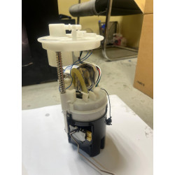 BMW Fuel Pump Assembly 16117212585