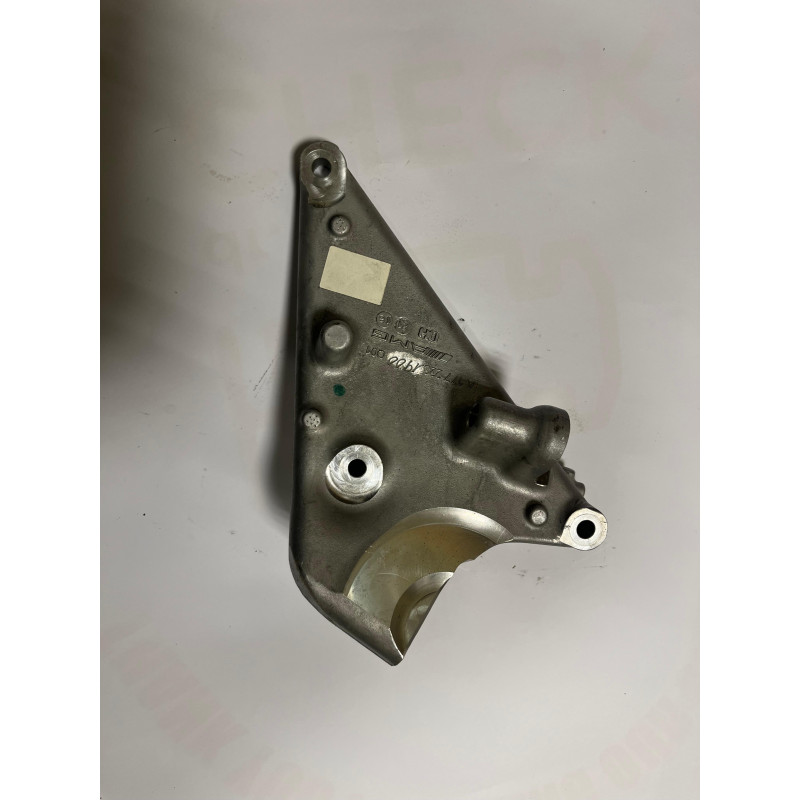 USED* Engine Carrier Right A1772231900