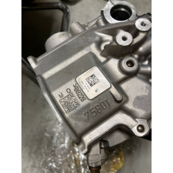 USED* Cylinder Head LEFT A1770102703 + Rocker Cover A1770107800 Mercedes-Benz G63 ,E63 AMG