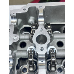 Cylinder Head RIGHT A1770100905 + Rocker Cover A1770165500 Mercedes-Benz G63 ,E63 AMG